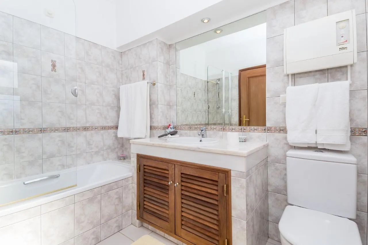 Peaceful 4Br Villa On Gramacho Golf Resort W/ Private Pool Lagoa   Lagoa (Algarve)