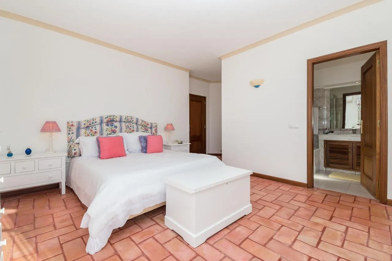 Peaceful 4Br Villa On Gramacho Golf Resort W/ Private Pool Lagoa