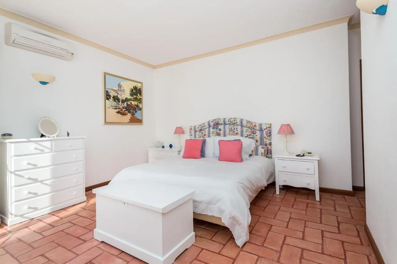 Peaceful 4Br Villa On Gramacho Golf Resort W/ Private Pool Lagoa  0*, Lagoa (Algarve) Portugal