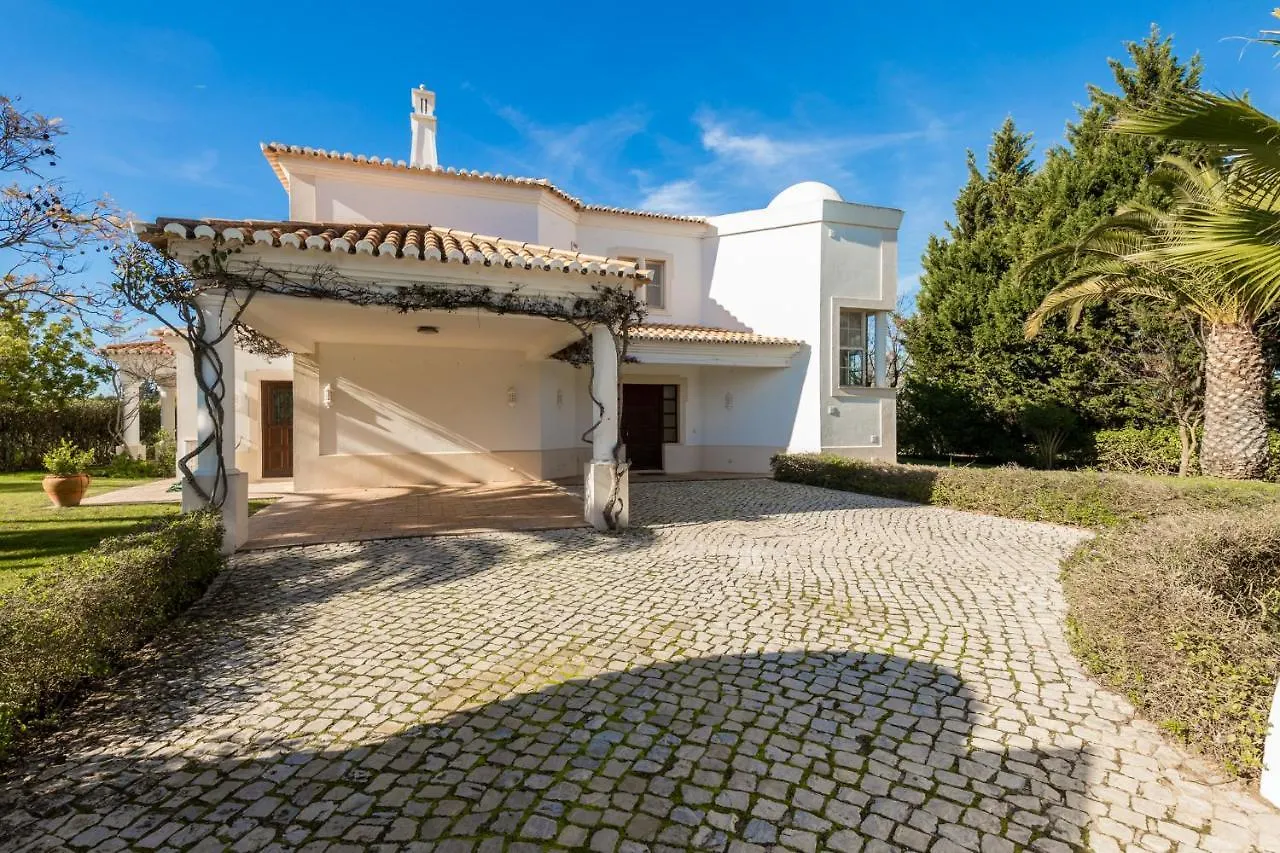 Peaceful 4Br Villa On Gramacho Golf Resort W/ Private Pool Lagoa  Portugal