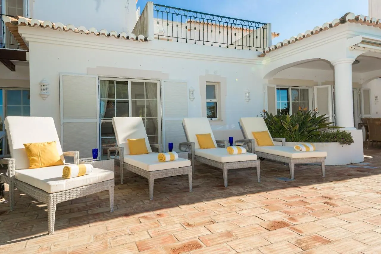 Peaceful 4Br Villa On Gramacho Golf Resort W/ Private Pool Lagoa  0*, Lagoa (Algarve)